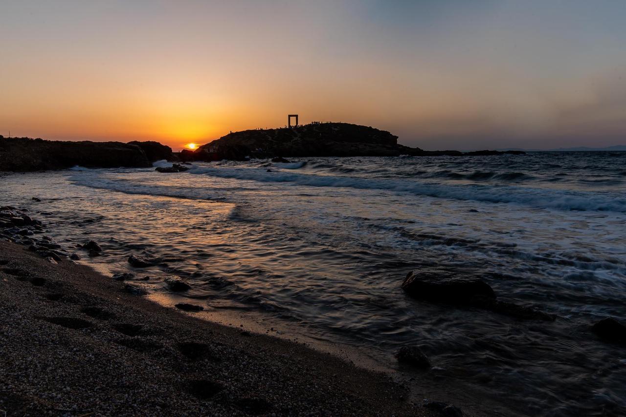 Portara Seaside Luxury Suites Naxos City Luaran gambar